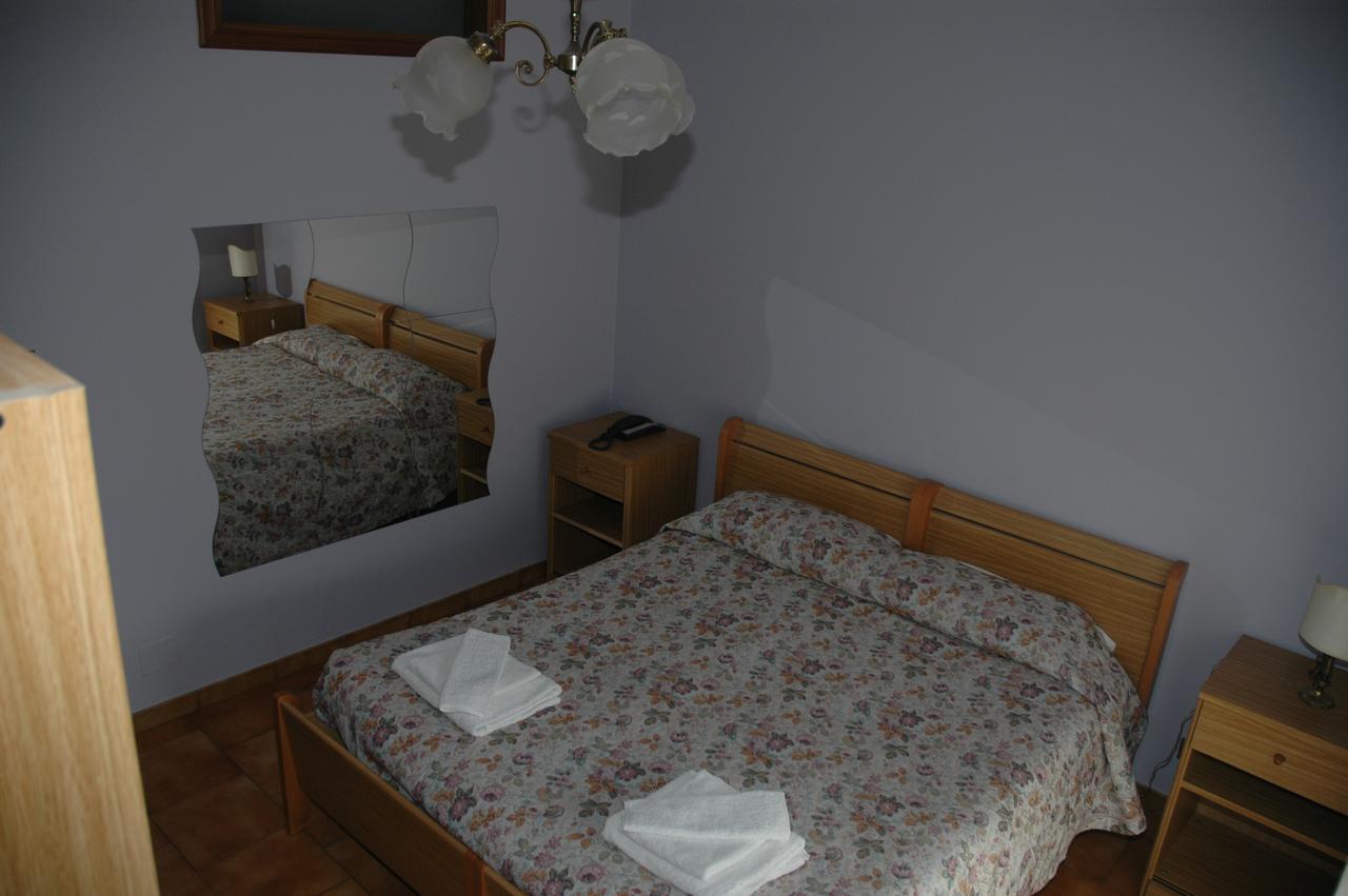 Hotel Valentino Perosa Argentina Extérieur photo